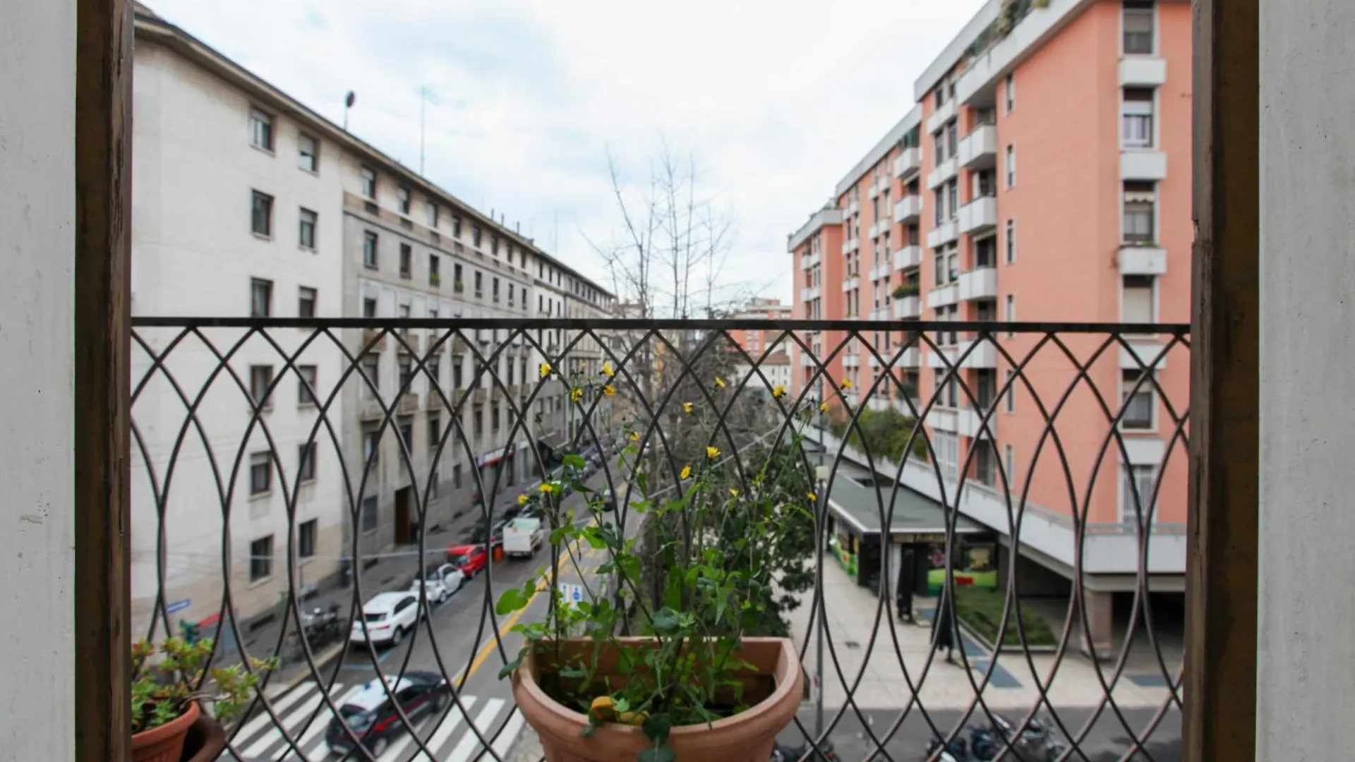 Moscova Open Space Close To Brera District Milán